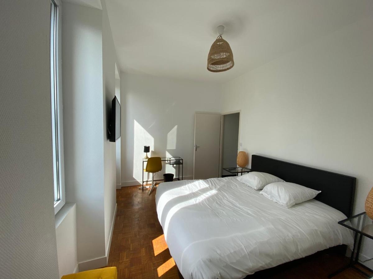 Maison By Logis - Appartement T4 - La Maison D'Hestia Vierzon Kültér fotó