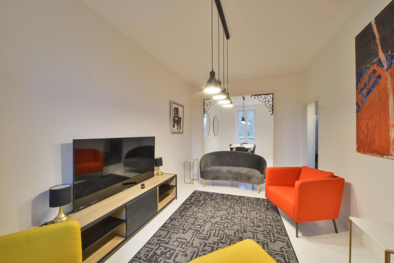 Maison By Logis - Appartement T4 - La Maison D'Hestia Vierzon Kültér fotó